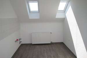 Gemütliche 2-Zimmer-Dachgeschoßwohnung im Stadteil Friedrichsfeld – Vogesenstr. 86, 68229 Friedrichsfeld, Mannheim – Vorschaubild 5