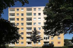 Ihr neues Zuhause ! Schöne 3 Zimmer- Wohnung - Mindestalter von 50 Jahren erforderlich //4.OG Whg. 6 – Schulenburgallee 44, 38448 Tiergartenbreite, Wolfsburg – Vorschaubild 3