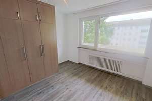 ++Gepflegtes Wohnen im Grünen: Helle 3-Zimmer-Wohnung mit Tageslichtbad++ – Lahrkampstraße 15, 33104 Schloß Neuhaus, Paderborn – Vorschaubild 3