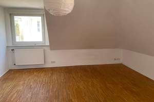 ***Penthouse-Flair mit Dachterrasse & Weitblick*** – Die vollständige Adresse der Immobilie erhältst du vom Anbieter., 70193 Vogelsang, Stuttgart – Vorschaubild 5
