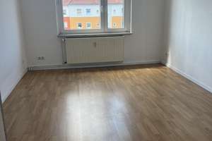 3-R-Whg. mit Balkon in grüner Wohnlage zu vermieten – Oskar-Meßter-Straße 7, 6886 Lutherstadt Wittenberg – Vorschaubild 4