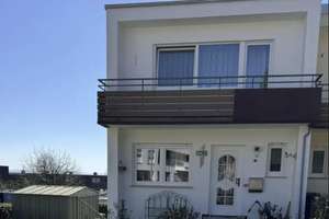 Provisionsfrei* Reiheneckhaus von Privat in Herrenberg - Brahmsstraße – Brahmsstraße 24, 71083 Herrenberg – Vorschaubild 1