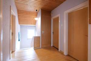 Großzügiges Einfamilienhaus mit Entwicklungspotenzial – Die vollständige Adresse der Immobilie erhältst du vom Anbieter., 33100 Neuenbeken, Paderborn – Vorschaubild 13
