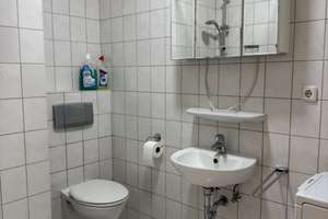 Leerstehende 2-Zimmer-Wohnung direkt gegenüber dem KIT – Kaiserstraße 19, 76131 Innenstadt-Ost, Karlsruhe – Vorschaubild 7