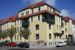 *1 Monatsmiete frei!!!* Helle 2-Zimmer-Wohnung mit großer Dachterrasse und Balkon
