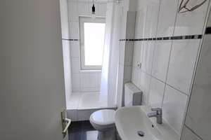 2 Zimmer Wohnung frisch renoviert in der 3. Etage – Clemens Veltum Str. 113, 44147 Hafen, Dortmund – Vorschaubild 3