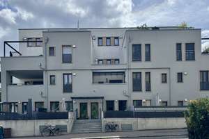 Moderne citynahe EG-Wohnung mit 2 Terrassen, EBK, TG-Platz und separatem Eingang, max.  2 Personen – Siegfriedstrasse 25-27, 86152 Stadtjägerviertel, Augsburg – Vorschaubild 7