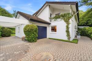 Ihr wundervolles Zuhause im Hahnwald! – Die vollständige Adresse der Immobilie erhältst du vom Anbieter., 50996 Hahnwald, Köln – Vorschaubild 18