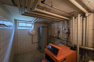 ... beziehbares Anwesen mit rd. 180m² Wfl. nach WEG in zentraler aber ruhiger Lage ... – Die vollständige Adresse der Immobilie erhältst du vom Anbieter., 84539 Ampfing – Vorschaubild 18
