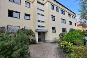 Nürnberg-Bismarckstraße: 3-Zimmer-Hochpaterre -Wohnung mit TG-Stellplatz – Bismarckstrasse 133, 90491 St. Jobst, Nürnberg – Vorschaubild 2