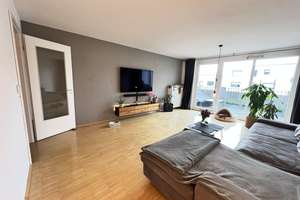 Bogenhausen, moderne 3-Zi, 75 m², 4. OG, sonnig SW-Balkon, TG, ab 01.05.2026, Ablöse 8k VB