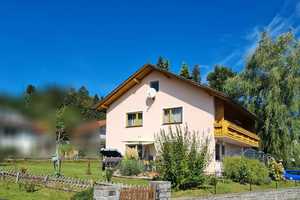 Schönes Ein- oder Zweifamilienhaus mit flexibler Raumaufteilung in zentraler, und doch ruhiger Lage – Freyung-Grafenau (Kreis) – Vorschaubild 3