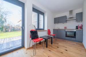 Klassik trifft Moderne! Sanierte Villa mit großem Grundstück in ausgesuchter Lage. – Die vollständige Adresse der Immobilie erhältst du vom Anbieter., 84307 Eggenfelden – Vorschaubild 20
