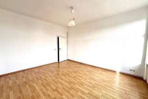 Helle 3-Zimmer-Wohnung mit Balkon in Magdeburg nahe Zentrum – Halberstädter Straße 84, 39112 Sudenburg, Magdeburg – Vorschaubild 7