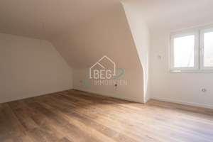 Wohnhaus mit Garage und zwei separaten Wohnungen in guter Lage – Die vollständige Adresse der Immobilie erhältst du vom Anbieter., 74405 Gaildorf – Vorschaubild 10