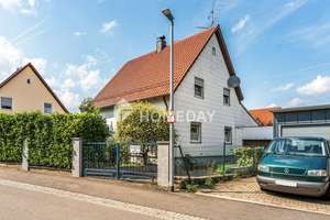 Sechs Zimmer, Garten und Garage – Ihr neues Zuhause mit Entwicklungsmöglichkeiten – 93055 Brandlberg-Keilberg, Regensburg – Vorschaubild 3