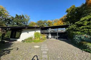 Architektenhaus mit Einliegerwohnung in gefragter Wohnlage von Königswinter-Oberdollendorf – Die vollständige Adresse der Immobilie erhältst du vom Anbieter., 53639 Königswinter – Vorschaubild 1