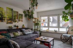 3,5 Zimmer mit großer Eckterrasse & Kamin im 3-Familienhaus – Die vollständige Adresse der Immobilie erhältst du vom Anbieter., 73630 Remshalden – Vorschaubild 2