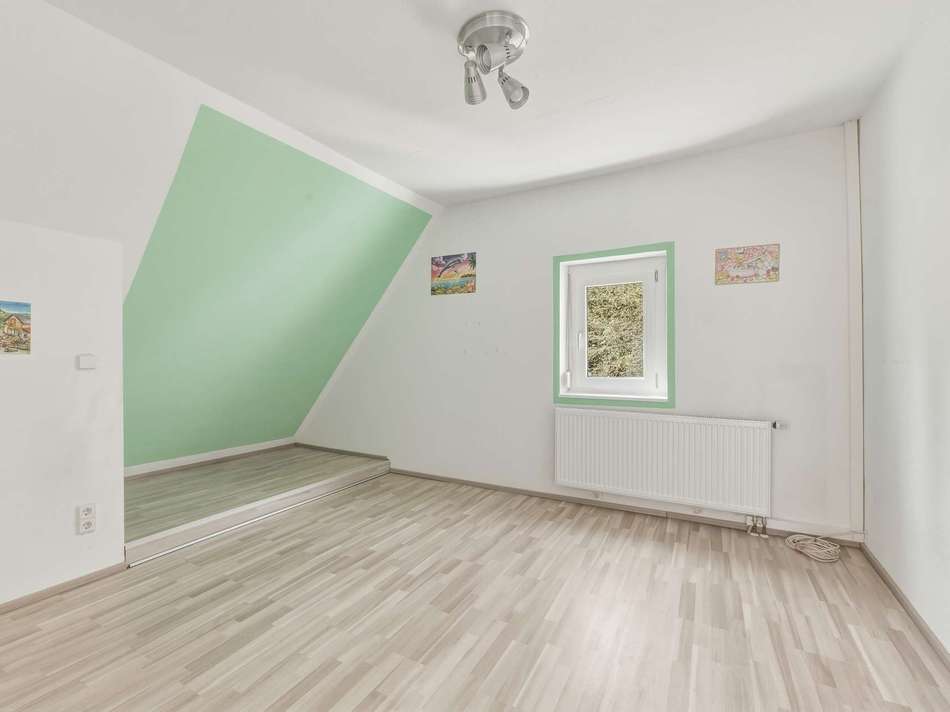 Kinderzimmer 2 OG