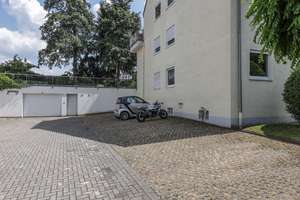 Helle Maisonette-Wohnung im 2. OG mit Ateliergeschoss und Dachloggia, Stellplatz + Garagenstellplatz – Die vollständige Adresse der Immobilie erhältst du vom Anbieter., 45136 Bergerhausen, Essen – Vorschaubild 19
