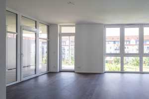 Wohnen im Park - sonnige 3-Zimmer-Wohnung im 3.OG mit Blick ins Grüne – Theo-Neubauer-Str. 21, 99085 Erfurt – Vorschaubild 2