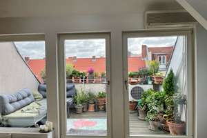 Sehr helle u sonnen-/lichtdurchflutete, ruhige 3-Zimmer Dachgeschoss-Wohnung mit Terrasse am Kudamm – Die vollständige Adresse der Immobilie erhältst du vom Anbieter., 10711 Halensee, Berlin – Vorschaubild 15