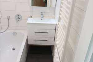TOP: Schöne, helle, 2-Zi.-Wohnung in ruhiger Wohnlage, EBK, Terrasse, TL-Bad – Die vollständige Adresse der Immobilie erhältst du vom Anbieter., 70327 Gehrenwald, Stuttgart – Vorschaubild 8