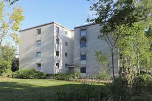 Renovierte 3-Zimmer-Wohnung mit hellen Fliesen // 1.OG Wohnung 1 – Lutonstr. 1, 38444 Detmerode, Wolfsburg – Vorschaubild 5