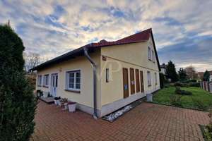 Großzügiges Landhaus mit ca. 180 m² Wohnfläche und schönem Grundstück in Nordhausen – Die vollständige Adresse der Immobilie erhältst du vom Anbieter., 99734 Nordhausen – Vorschaubild 4