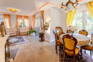 Aufwendig modernisiertes Einfamilienhaus in Sackgassenlage – Die vollständige Adresse der Immobilie erhältst du vom Anbieter., 25746 Heide – Vorschaubild 12