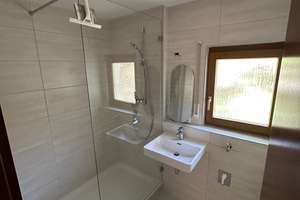 Ruhige 2-Zimmer-Wohnung nach Sanierung in Uni Hohenheim-Nähe – Karl-Eugen-Weg 6, 70599 Birkach-Süd, Stuttgart – Vorschaubild 4