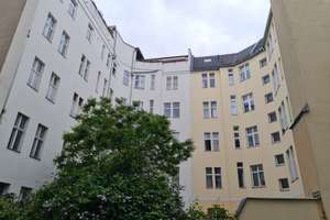 ALTBAU PUR*toller Stuck*hohe Decken*4 o. 5 Zimmer *LIFT ins 3. OG*altes Parkett*moderne Küche*Balkon – Die vollständige Adresse der Immobilie erhältst du vom Anbieter., 10707 Wilmersdorf, Berlin – Vorschaubild 4