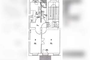 Tauschwohnung: Helle Altbau-2-Zimmer-Wohnung mit Balkon