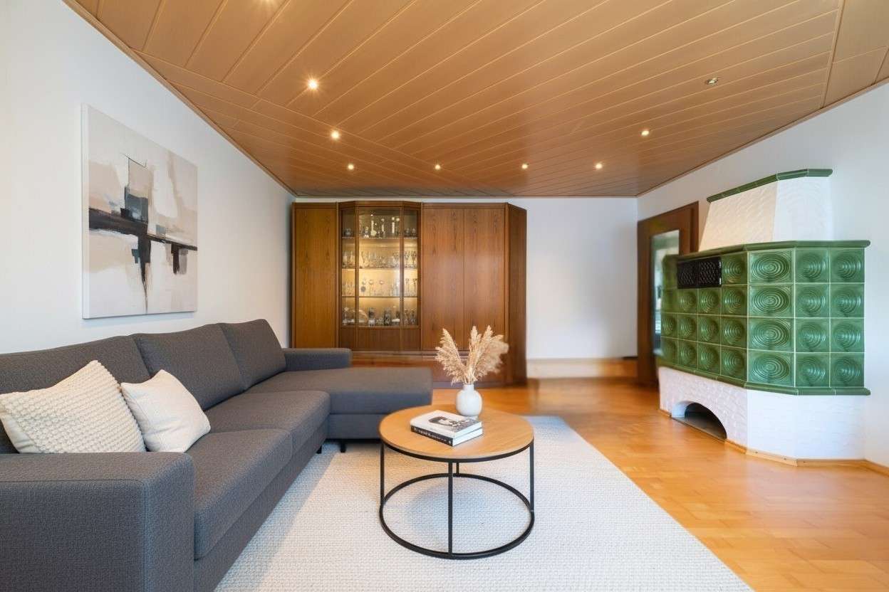 Immobilie in Amerdingen - Anwesen mit zwei Wohnhäusern * großer Garten & viele Nebengebäude auf 3.000 m² * ideal für Familien - Bild 6