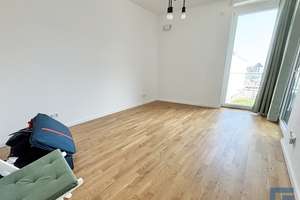Ausblick trifft auf Ausstattung (2. OG) - Kiel-Altstadt – Schloßstrasse 10, 24103 Altstadt, Kiel – Vorschaubild 3