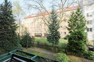 Bezugsfreie 2-Zimmer-Altbauwohnung in Berlin Pankow mit Balkon  – Die vollständige Adresse der Immobilie erhältst du vom Anbieter., 13187 Pankow (Ortsteil), Berlin – Vorschaubild 10