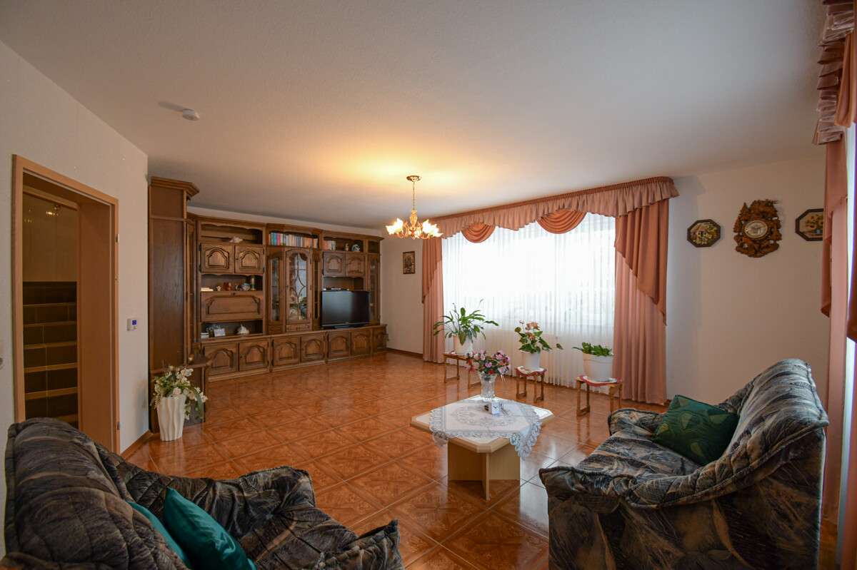 Immobilie in Friesoythe - 6681 - Mehr als Grundrisse: ein Zuhause – 6-Zimmer-Doppelhaushälfte für echtes Familienleben - Bild 9