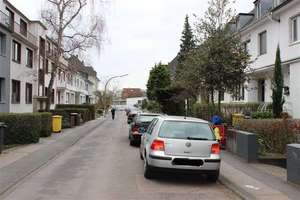 Köln Braunsfeld,  2-Zimmer Wohnung , Küche, Diele, Bad und gr. Südbalkon ( 8m. ) – Elsenborner Str. 25, 50933 Braunsfeld, Köln – Vorschaubild 2