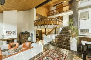 Einfamilienhaus mit Split-Level-Architektur  in Hanglage an der Susebek - courtagefrei  – Die vollständige Adresse der Immobilie erhältst du vom Anbieter., 22339 Hummelsbüttel, Hamburg – Vorschaubild 8