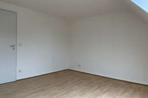 Gepflegte 2,5-Zimmer-DG-Wohnung in GE-Erle – Strumannstraße 17, 45891 Erle, Gelsenkirchen – Vorschaubild 6