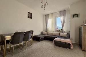 Zentrale 3-Zimmer-Wohnung in Stuttgart-Untertürkheim – Die vollständige Adresse der Immobilie erhältst du vom Anbieter., 70327 Untertürkheim (Ortsteil), Stuttgart – Vorschaubild 1