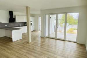 Moderne 3 Zimmer-Erdgeschosswohnung mit großer Loggia, EBK und Tiefgaragenplatz in Wob-Wendschott! – Alte Schulstr. 31 D, 38448 Wendschott, Wolfsburg – Vorschaubild 6