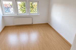 Ab 1. Juli verfügbar | 2 Zimmer | Duschbad | Einbauküche – Die vollständige Adresse der Immobilie erhältst du vom Anbieter., 28217 Westend, Bremen – Vorschaubild 2