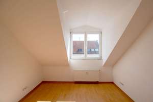 BEZUGSFREI // DACHGESCHOSSWOHNUNG MIT LOGGIA IN GOHLIS // ALTBAUCHARME TRIFFT ZEITGEMÄSSES WOHNEN – Die vollständige Adresse der Immobilie erhältst du vom Anbieter., 4157 Gohlis-Mitte, Leipzig – Vorschaubild 13