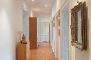 Von PRIVAT: Helle Jugendstilwohnung im Dichterviertel Wiesbaden,  fußläufig zu Hbf & Einkaufszentrum – Die vollständige Adresse der Immobilie erhältst du vom Anbieter., 65187 Südost, Wiesbaden – Vorschaubild 2