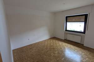 Sonniges Wohnen an den Ruhrauen: Charmante 2-Zimmer-Wohnung mit Südbalkon und Stellplatz – Die vollständige Adresse der Immobilie erhältst du vom Anbieter., 44879 Linden, Bochum – Vorschaubild 4