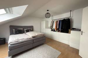 Hell und wohnlich: Zwei Zimmer im Dachgeschoss – 40217 Unterbilk, Düsseldorf – Vorschaubild 11