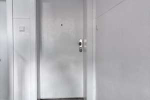 Sanierte, helle 2-Zimmer-Wohnung mit moderner Einbauküche und Balkon – Münsterstraße 279, 40470 Düsseltal, Düsseldorf – Vorschaubild 9