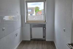 Schöne 2-Zimmer Wohnung in Köln – Margaretastraße 18, 50827 Ossendorf, Köln – Vorschaubild 3