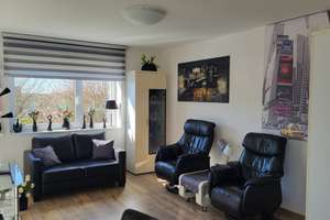 Helle 2-Zimmer Wohnung im 4. OG mit Balkon in Neumühlen-Dietrichsdorf, Genossenschaftsanteil 36.000€ – Langer Rehm 1, 24149 Neumühlen-Dietrichsdorf, Kiel – Vorschaubild 2